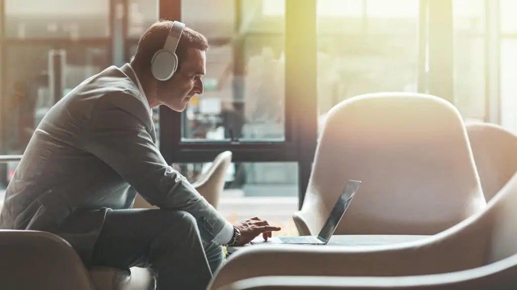 Virtuelle Trainings können überall statfinden, wichtig ist eine einwandfrei funktionierende Technologie