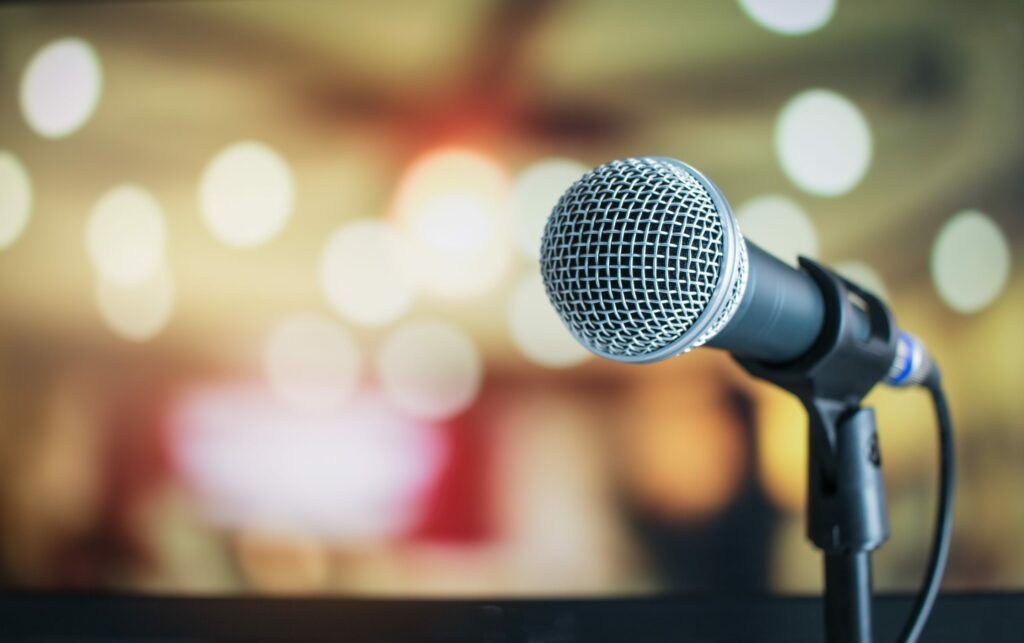Keine Angst vor Präsentationen im Vertrieb, meist platzt der Knoten bei der Interaktion mit dem Publikum.