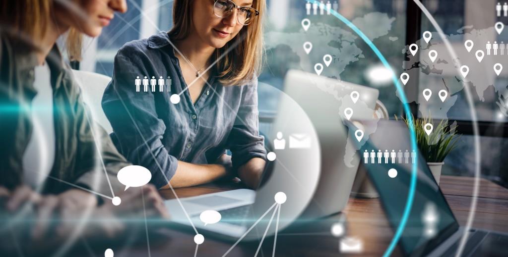 Der erste Touchpoint bei der B2B-Kommunikation ist heute fast immer digitaler Content – ob im Text-, Grafik-, Audio- oder Video-Format – und anhand dessen fällen Personen in der Regel ein erstes Urteil über ein Unternehmen.