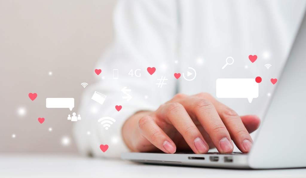 E-Mails, Text-Nachrichten, Social Selling: Kommunikationskompetenz bei Vertrieblern ist entscheidend. Wird das konsequent trainiert?
