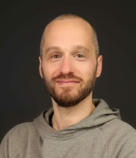 Oliver Manojlovic