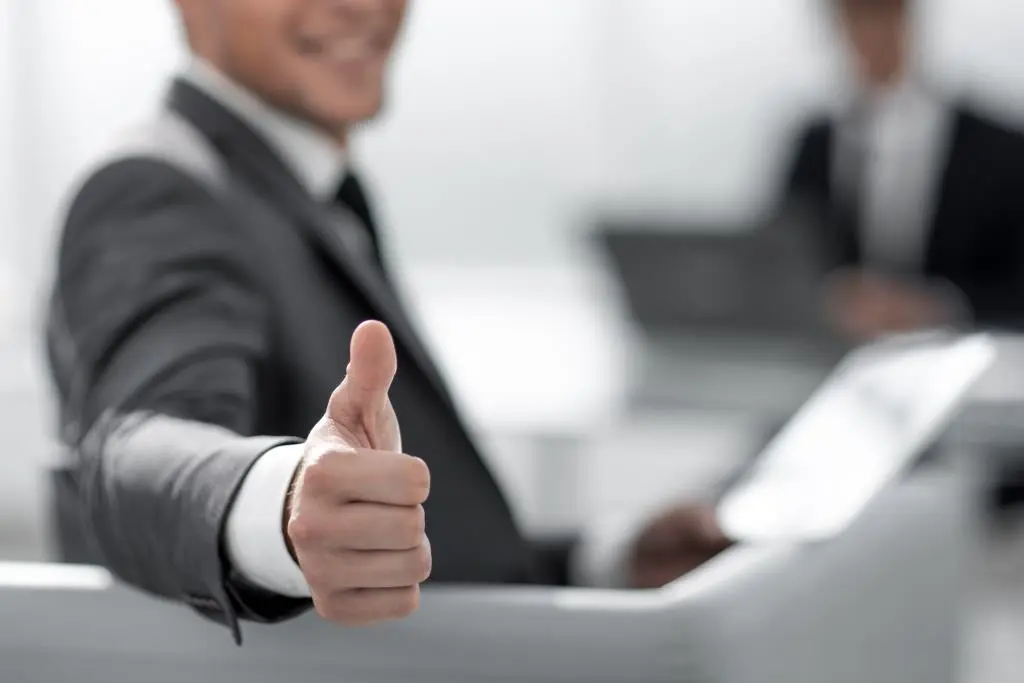 Quereinsteiger sind gerade im Vertrieb sehr willkommen. Die Aussichten auf einen schnellen Einstieg in einen abwechslungsreichen Job stehen sehr gut.