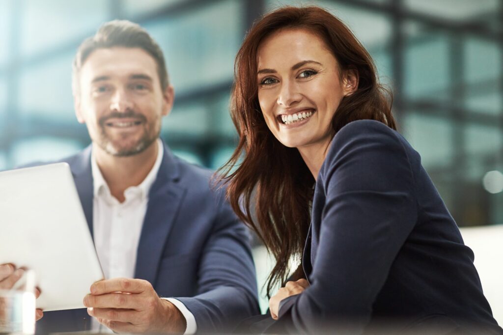 Die Sales Driven Company funktioniert auf der Grundlage dauerhaft höchster Kundenzufriedenheit. Die Basis dafür ist Wissen und Kompetenz auf zwischenmenschlicher Ebene.