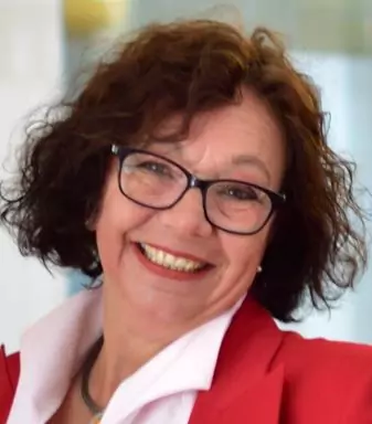 Ulrike Knauer
