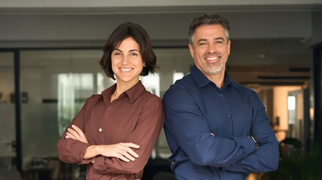 Die Nachfolge im Vertrieb ist weit mehr als eine reine Personalentscheidung. Fachliche Expertise ist wichtig, doch ohne Führungskompetenz und die passende Persönlichkeit fehlt es letztlich an Wirksamkeit.