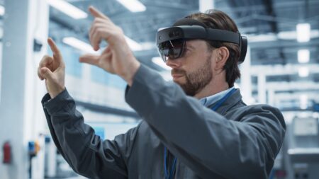 XR hilft B2B-Kunden, komplexe Produkte besser zu verstehen und Entscheidungen sicherer zu treffen. So reduzierst Du Risiken und gewinnst Vertrauen im Vertrieb.